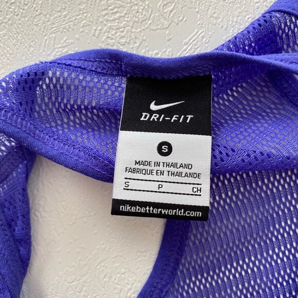 Nike Purple Dri-Fit Mesh Racerback Tank Top | Lightweight Training Shirt Size S - Picture 3 of 5